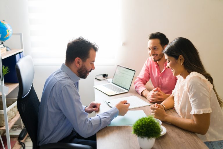 Read more about the article Personal Loan for Debt Consolidation: Key Benefits and Things to Consider